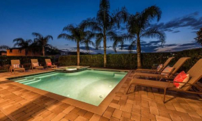 Beautiful Villa with first class amenities on Encore Resort at Reunion, Orlando Villa 4694, Orlando